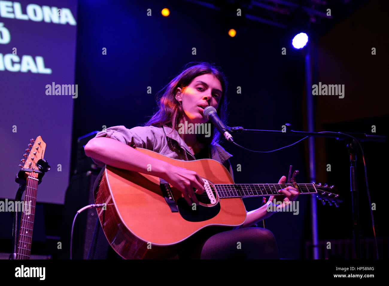 Barcelone - SEP 23 : Julie Byrne (band) en concert au Festival Bam le 23 septembre 2015 à Barcelone, Espagne. Banque D'Images
