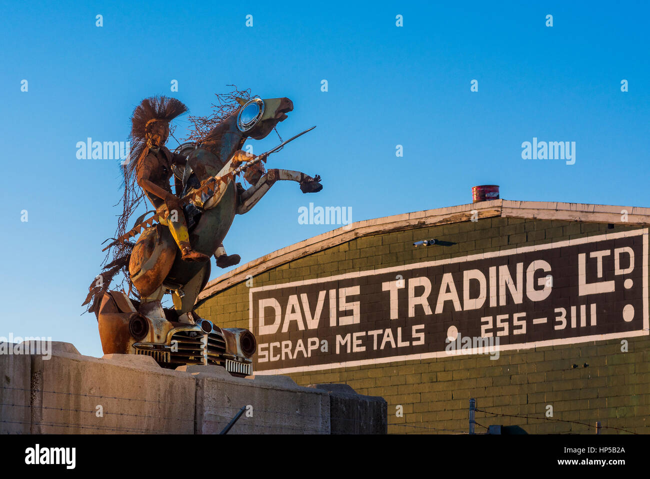 Scrap Metal sculpture, Davis Trading, Vancouver, Colombie-Britannique, Canada. Banque D'Images