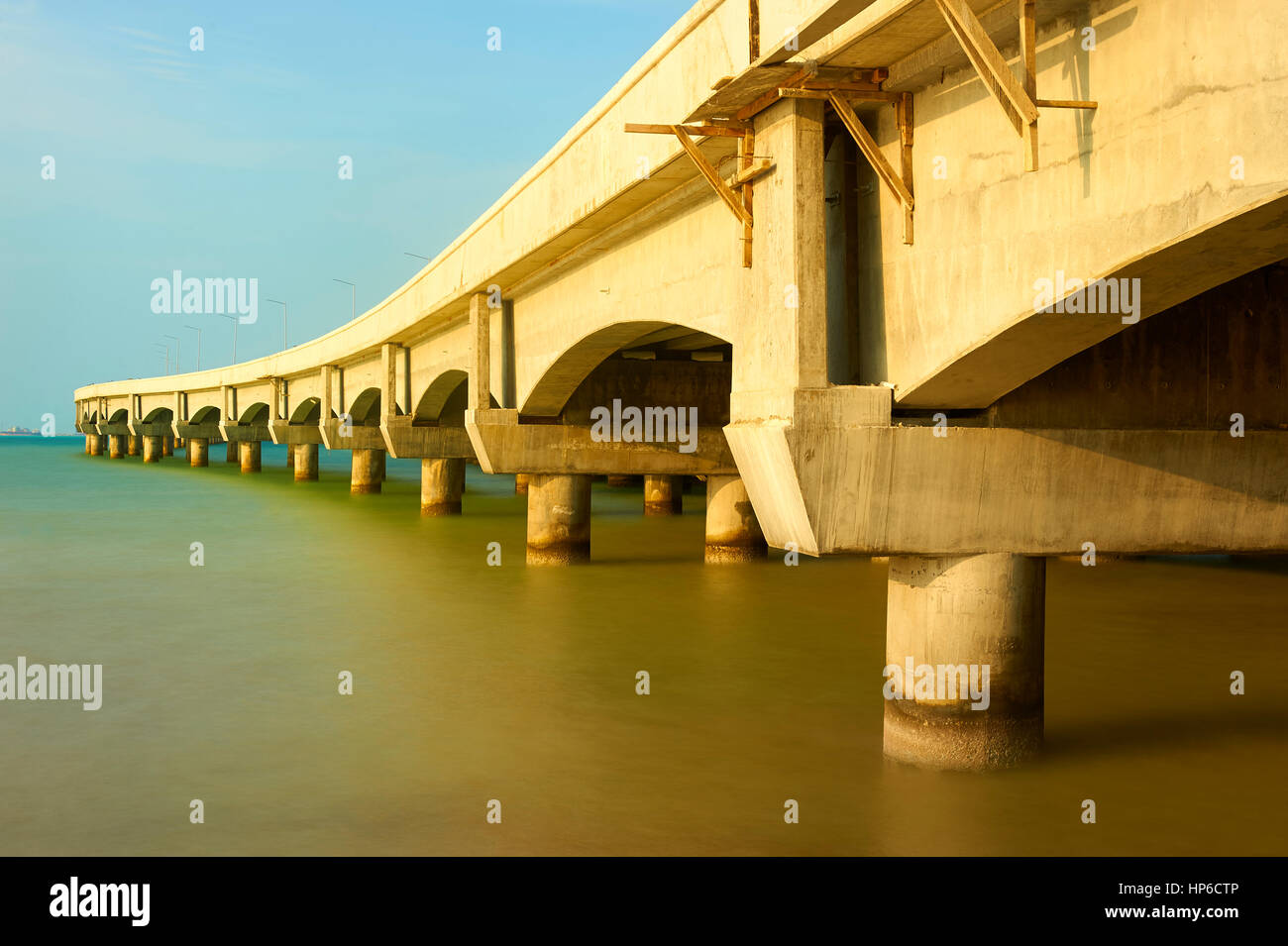 La douane du port de Progreso, Yucatan, Mexique, 4 milles de longueur. le transit en 2014 était 283 608 passagers et de 2 308,000 tonnes de marchandises. Inauguré en 1989. Banque D'Images