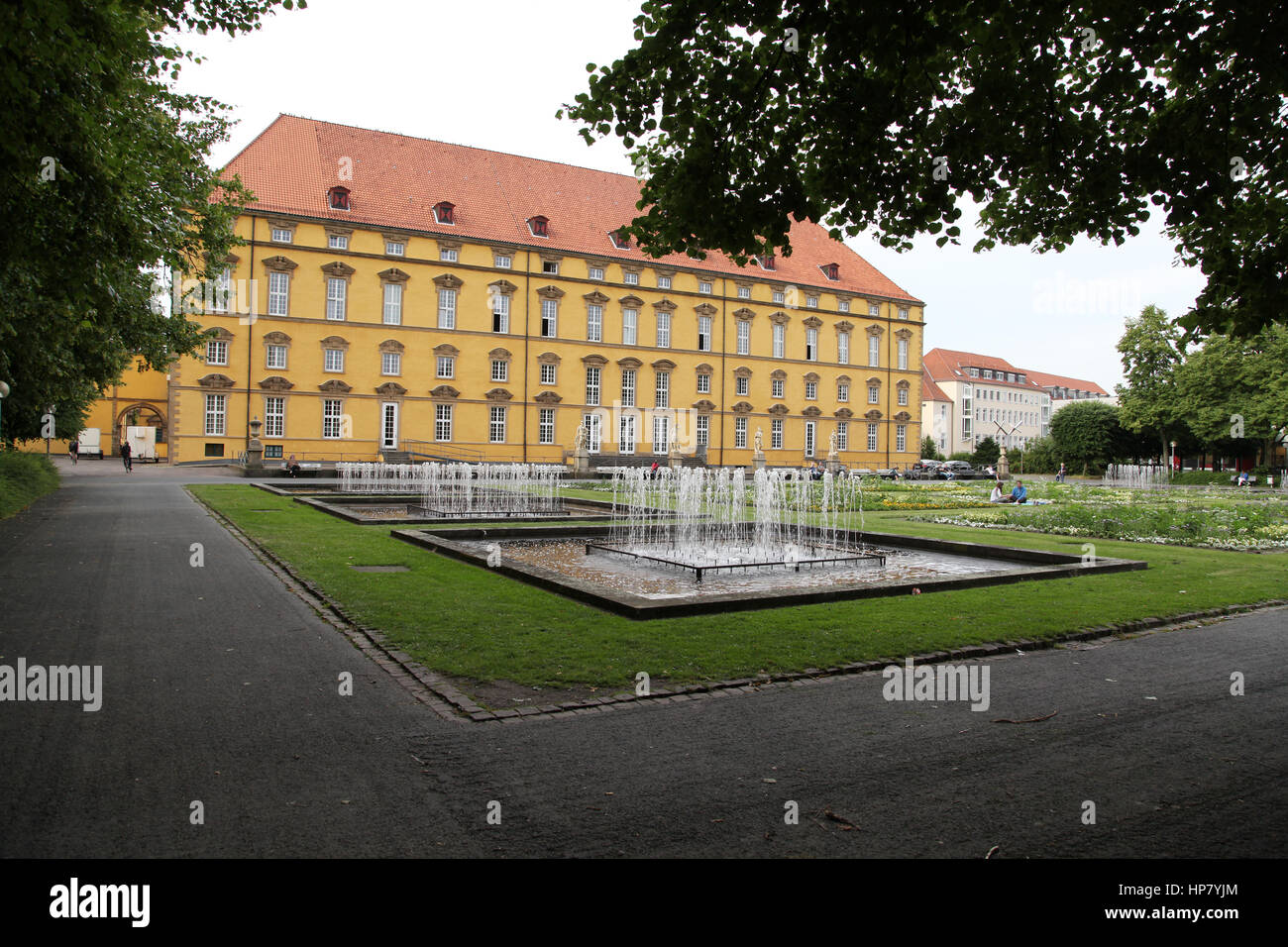 OSNABRUCK Allemagne 2013 l'université dans un vieux château à partir de 1675. Le château a été utilisé par les nazis dans le cadre de la guerre mondial II.l'Université a été fondée 1974 Banque D'Images