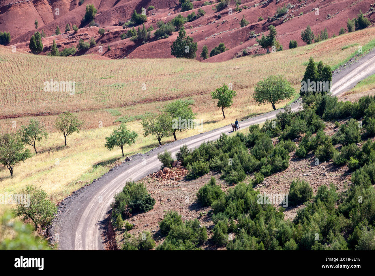 Le Maroc. Vue panoramique dans le Moyen Atlas, près de Taroudant. Banque D'Images