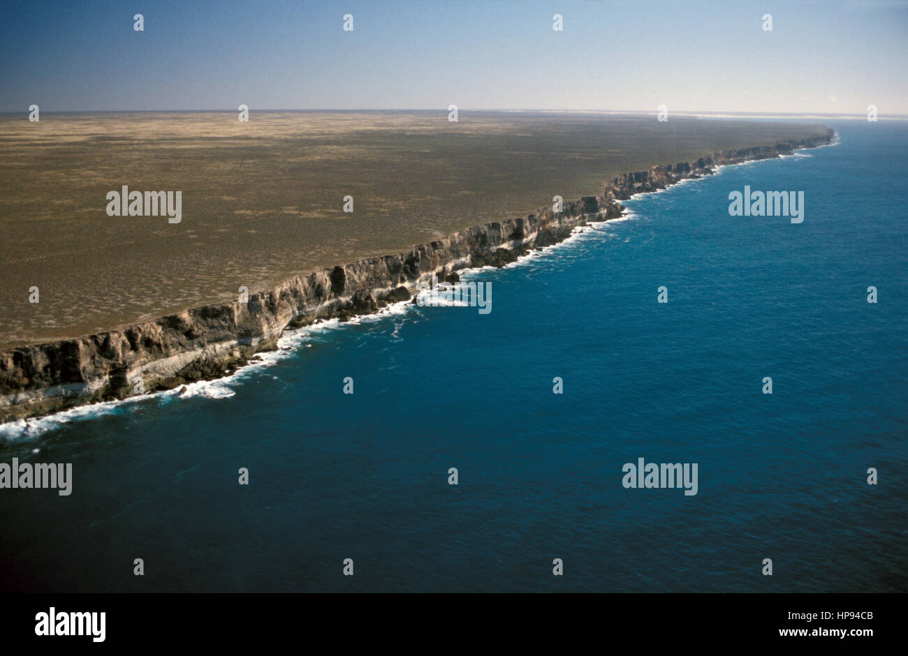 Vue sur les falaises de la Grande Baie australienne Banque D'Images