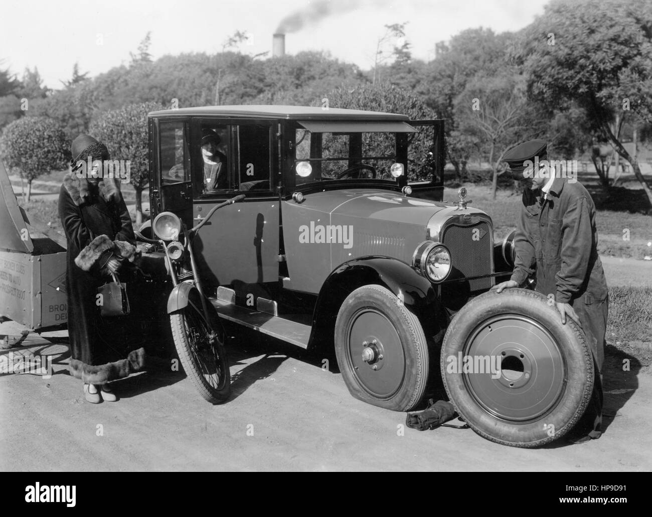 1925 Cleveland 6 ayant changé de roue après ponction Banque D'Images