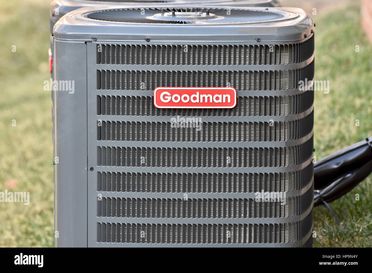 Goodman à l'extérieur de l'unité de climatisation Photo Stock - Alamy