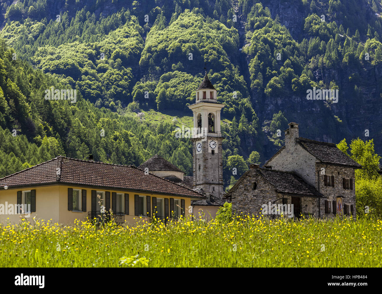 Bergdorf sonogno, verzascatal, Tessin, Suisse Banque D'Images