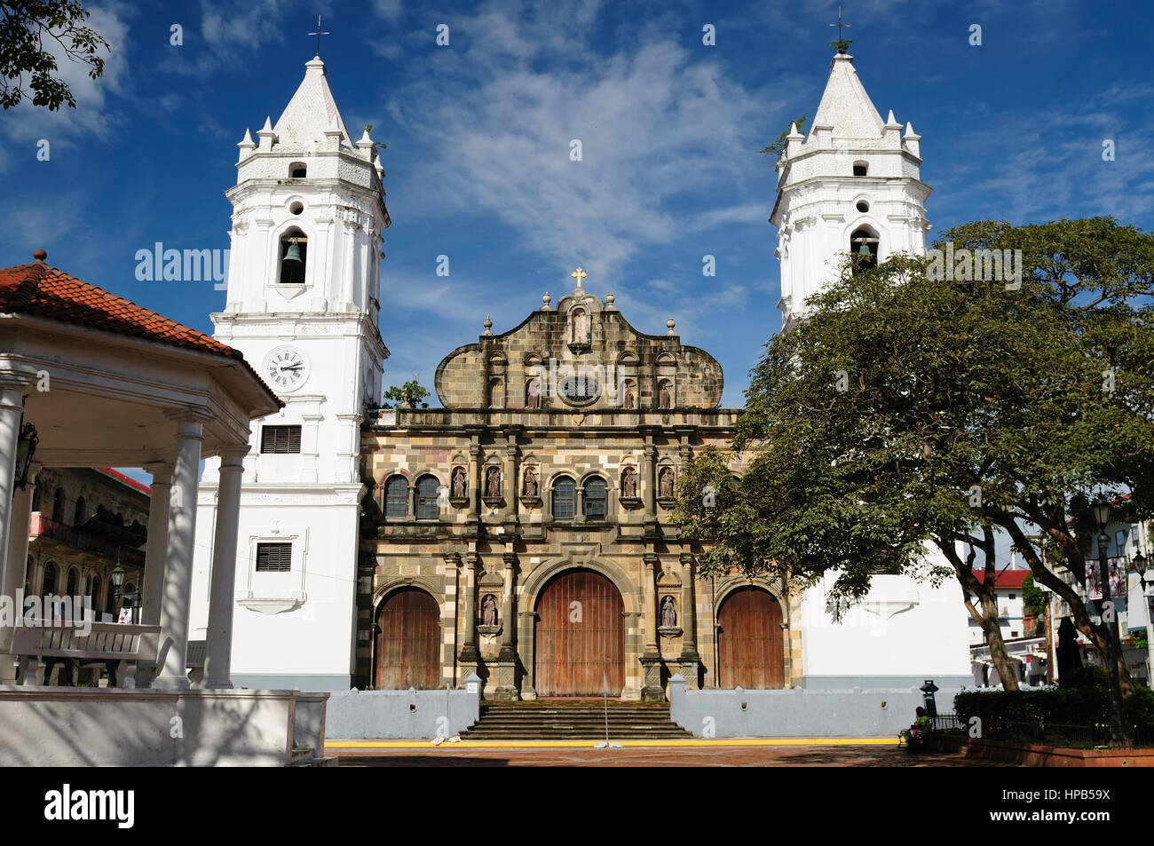 Le Panama, Casco Veijo est historique centre colonial de la ville de Panama. Cityscape - Vieille ville - cathédrale coloniale Banque D'Images