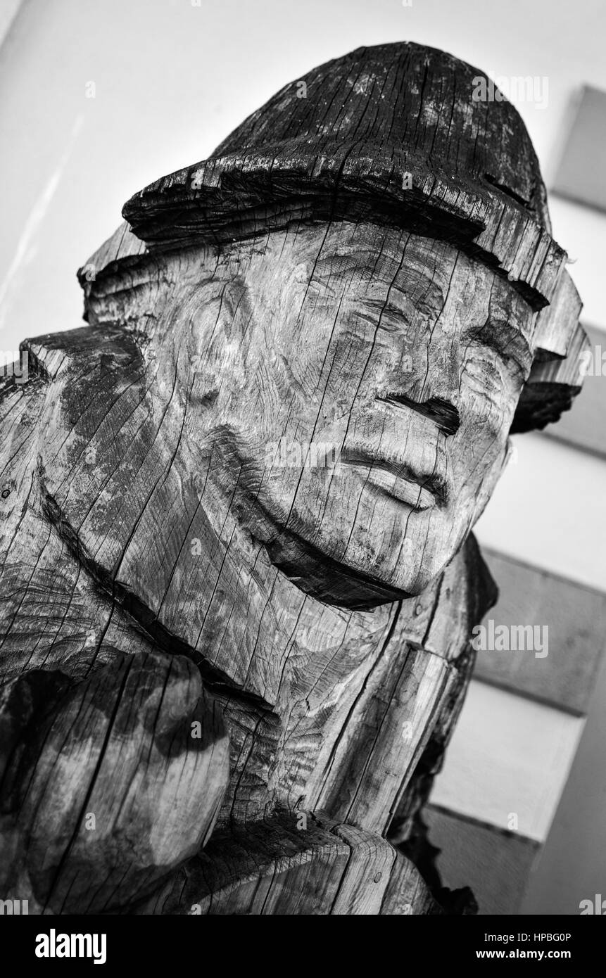 Sculpture en bois d'un capitaine à son volant sur l'île Granville à Vancouver (Colombie-Britannique) Banque D'Images