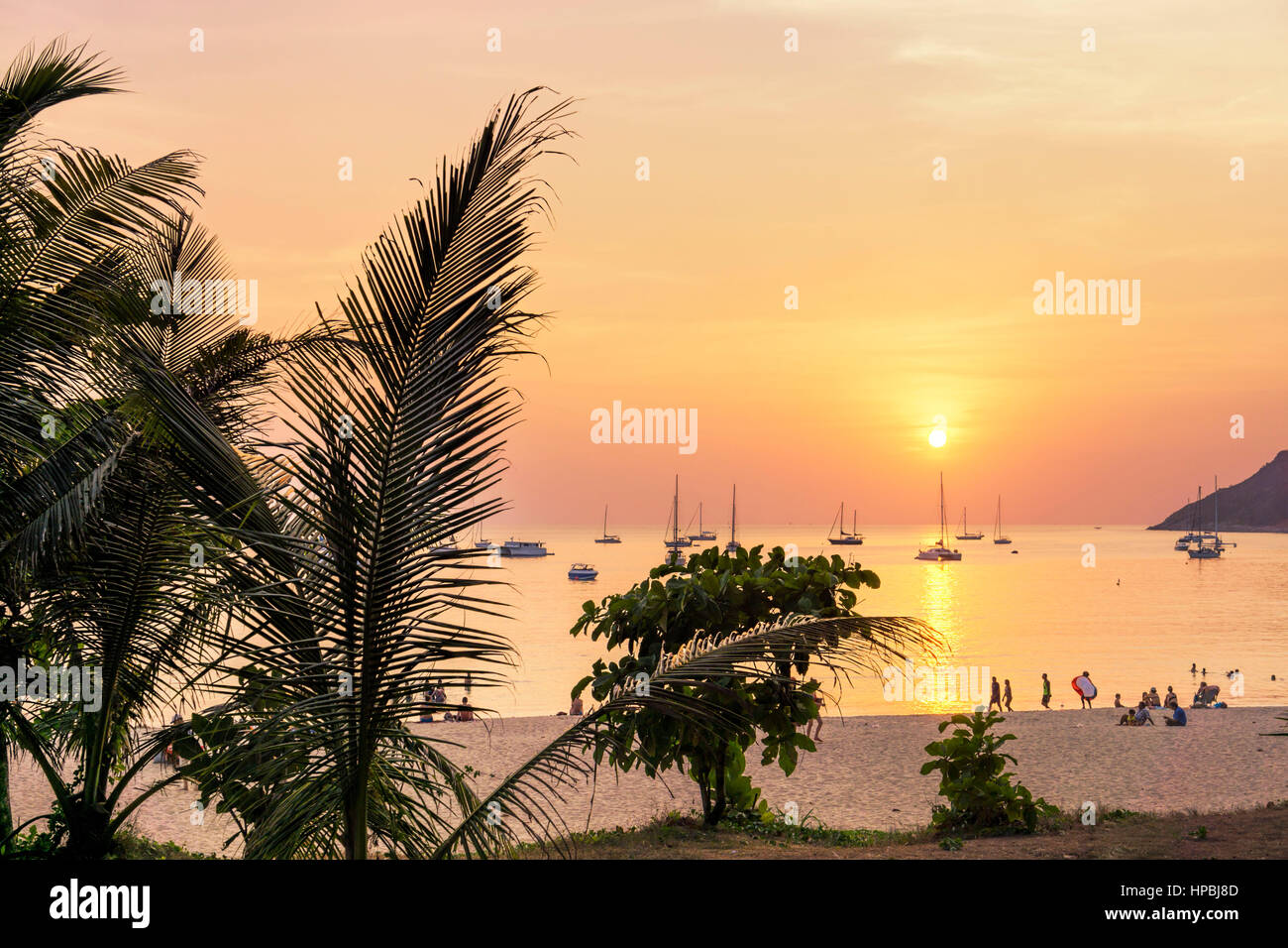 Nai Harn Beach, Sunset, Phuket, Thailand Banque D'Images