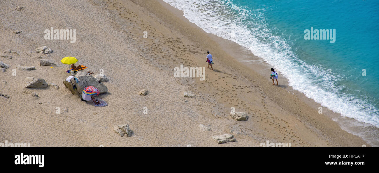 Fermer vue d'Egremnoi beach dans l'ouest de l'île de Lefkada soutth, Mer Ionienne, Grèce Banque D'Images