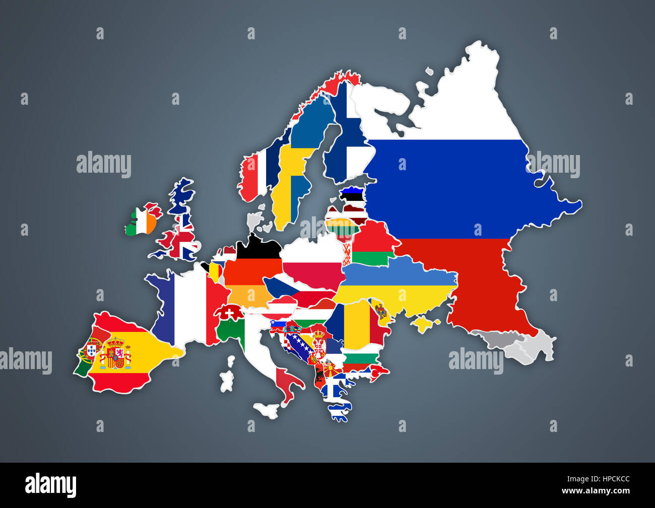 Carte de l'Europe avec des frontières nationales avec les pays drapeaux, sur fond gris Banque D'Images