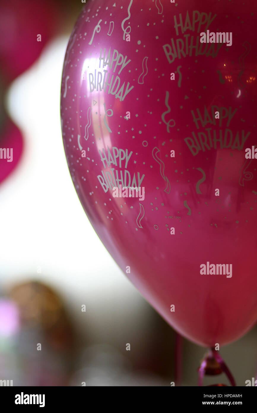 Joyeux Anniversaire Voeux Banque D Image Et Photos Alamy Joyeux Anniversaire Voeux Banque D Image Et Photos Alamy