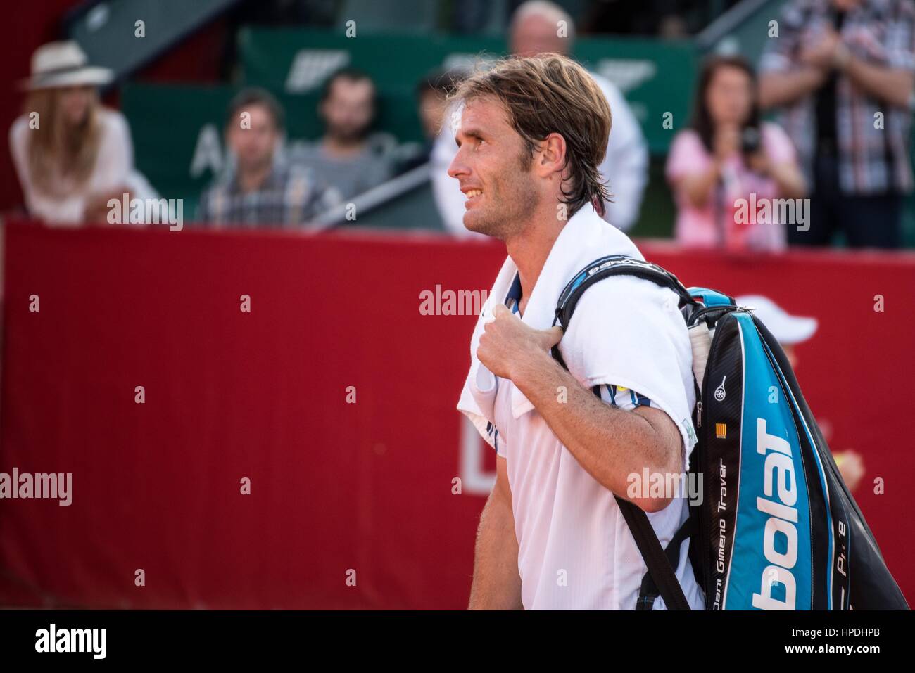 22 avril 2015 : Daniel GIMENO TRAVER-ESP à la fin du match à la Tournoi ATP BRD Nastase au Trophée Tiriac BNR Arenas, Roumanie ROU. Photo : Cronos/Catalin Soare Banque D'Images