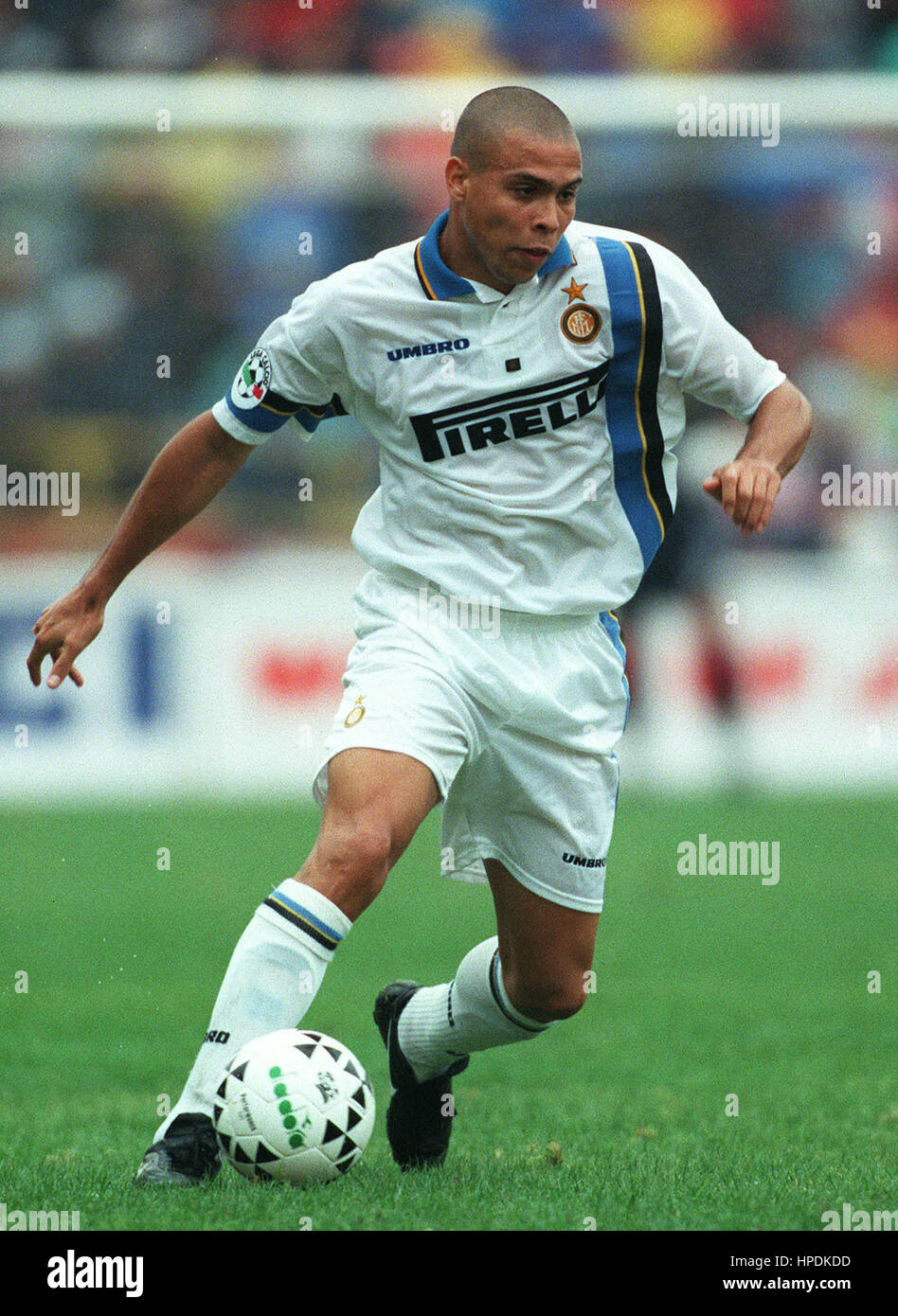 RONALDO INTER MILAN FC 18 Septembre 1997 Banque D'Images