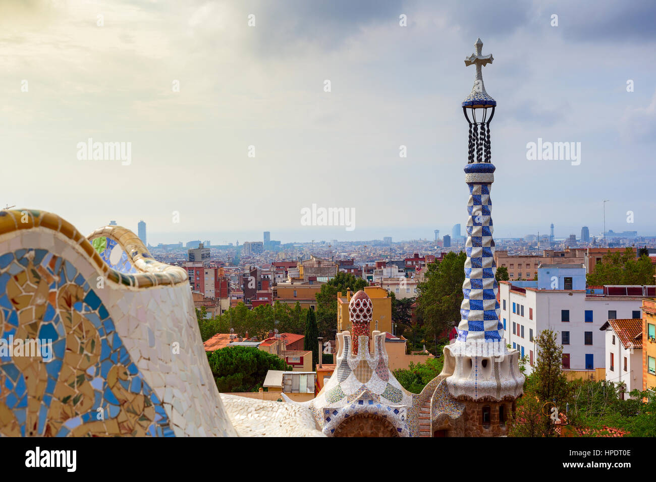 Belle vue sur le parc Guell à Barcelone Banque D'Images