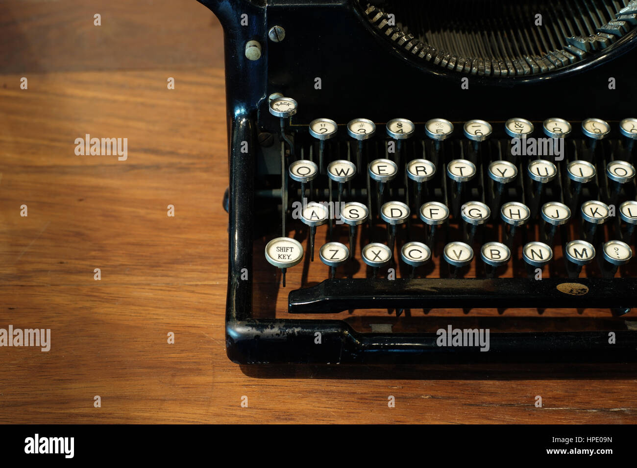 Closeup of old vintage typewriter machine Banque D'Images