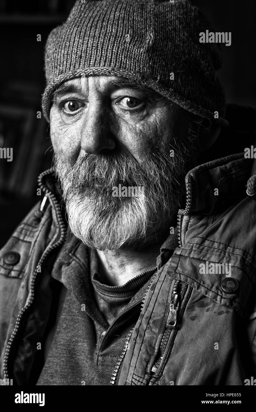 Homeless man portrait Banque D'Images