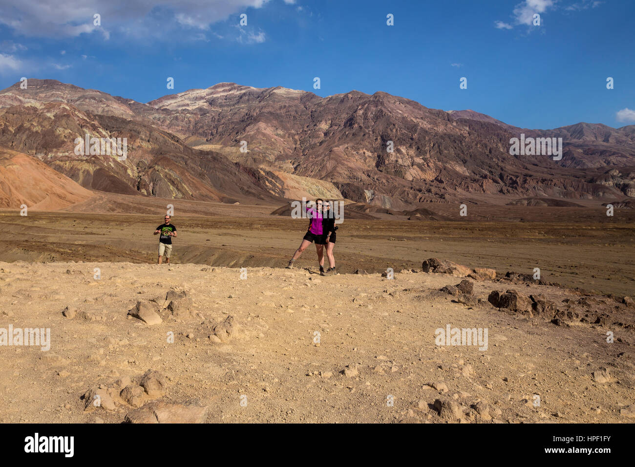 Les gens, les touristes, les visiteurs, la visite, l'artiste, les Black Mountains, Death Valley National Park, Death Valley, California, United States Banque D'Images