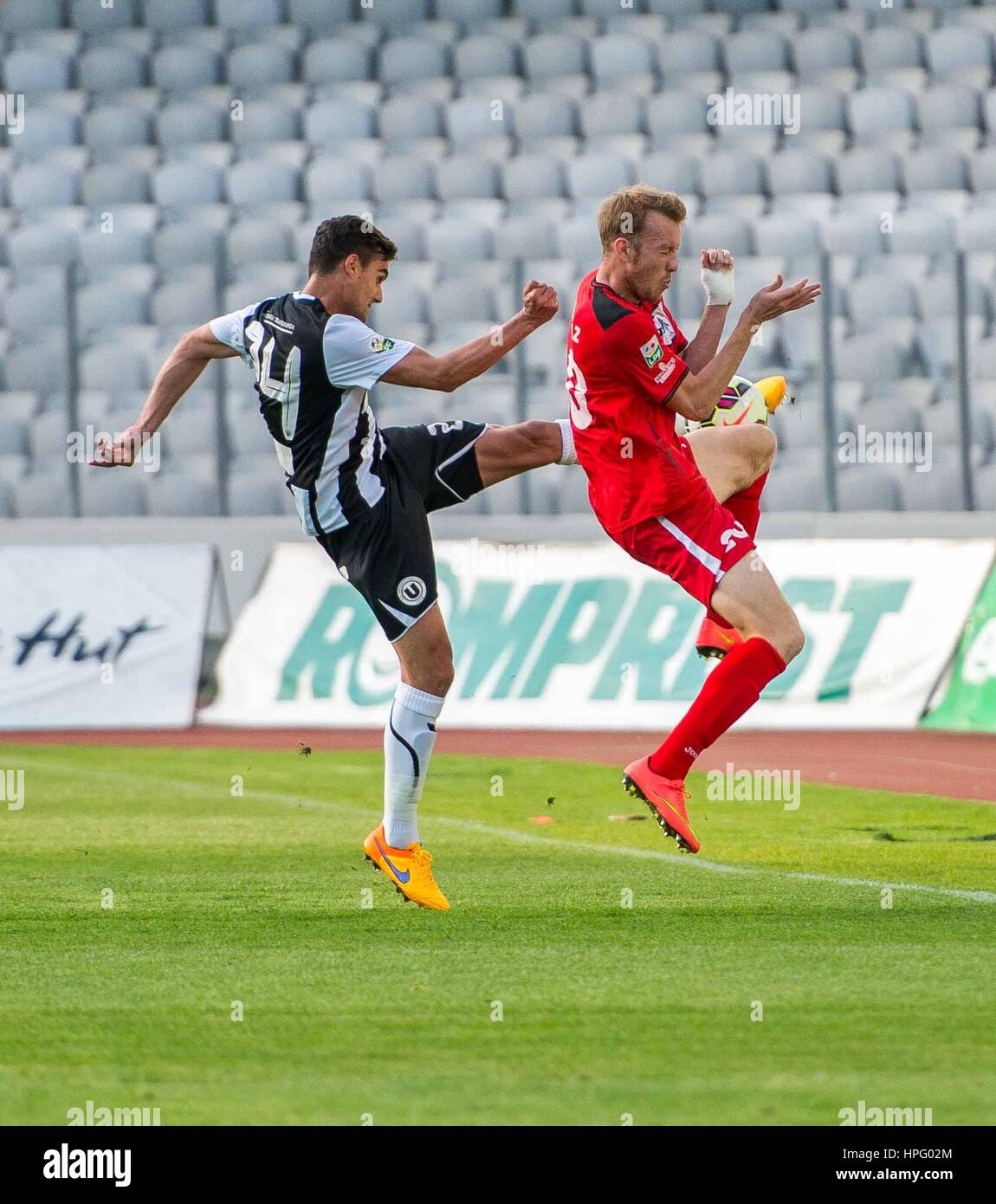 3 mai 2015 : Cristian Munteanu # 24 U de Cluj-Napoca en action au cours de  la Liga I Roumanie match de foot entre FC Universitatea Cluj ROU et CS Gaz  Metan