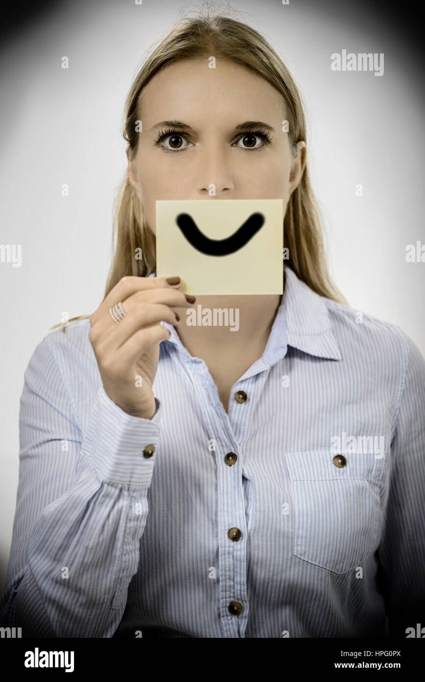 N'importe ce que passe gardez le sourire Banque D'Images
