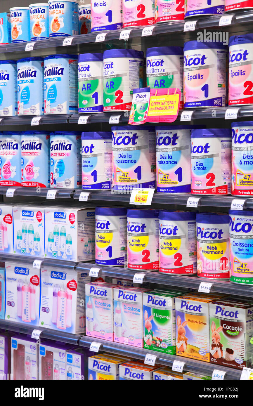 France Pharmacie Allee Le Lait De Bebe Photo Stock Alamy France Pharmacie Allee Le Lait De Bebe Photo Stock Alamy