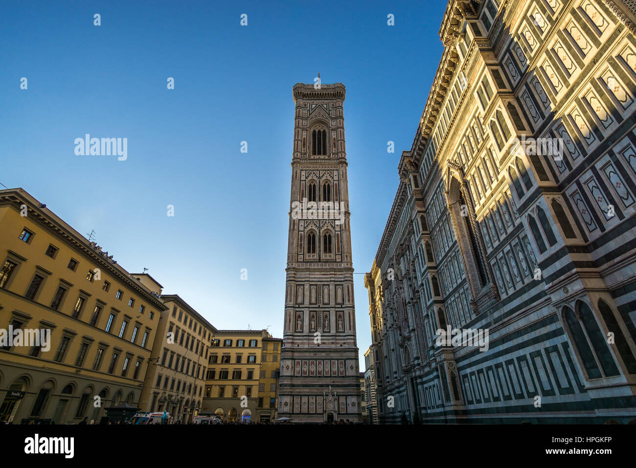 Giotto di Bondone Campanile (clocher de Giotto), la Piazza del Duomo, Florence, Italie Banque D'Images