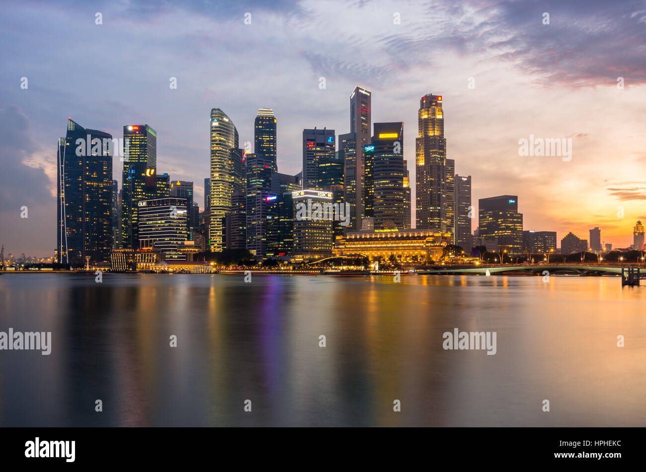 Singapour skyline at sunset Banque D'Images