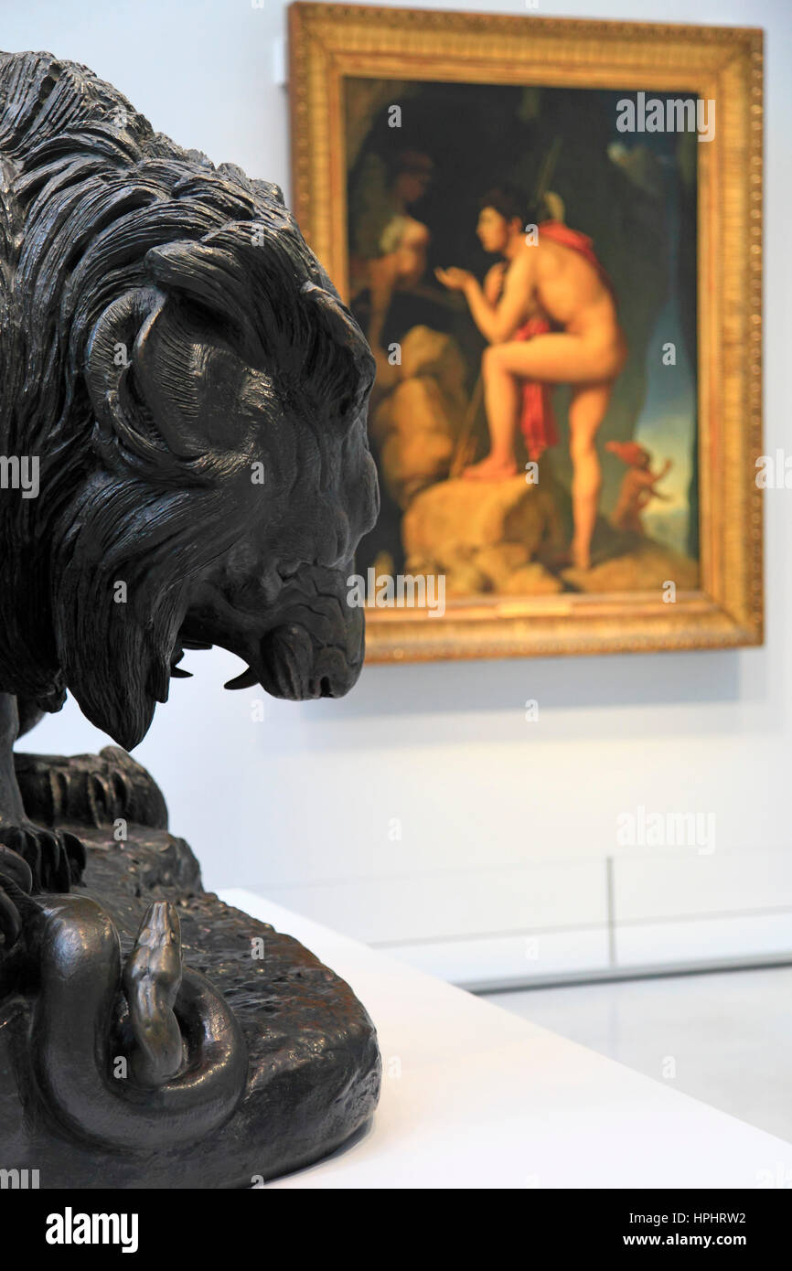 La France, le nord de la France, de la lentille, lentille du Louvre, la grande salle d'exposition (architectes Kazuyo Sejima et Ryue Nishizawa©Sanaa) Lion avec snake par Antoine Louis Barye Banque D'Images