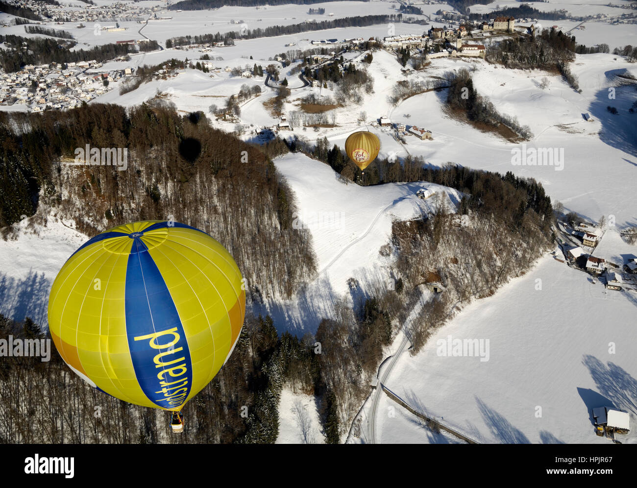 Gruyère : Le Château d'Oex International Balloon Festival / Festival International de Ballons à Château-d'Oex Banque D'Images