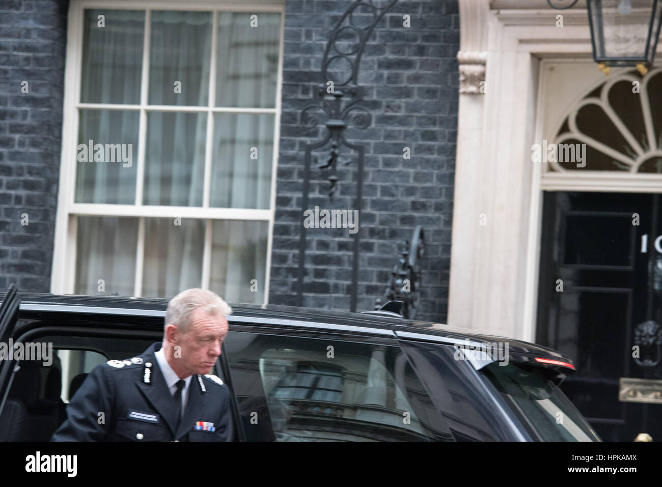 Londres, Royaume-Uni. Feb 23, 2017. Sir Bernard Hogan-Howe ; ancien met commisoner, visites, Downing Street Crédit : Ian Davidson/Alamy Live News Banque D'Images