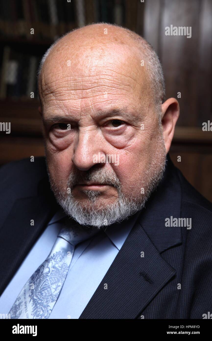 Franco Cardini est un historien et écrivain italien, spécialisé dans l'étude du Moyen Age © Gerardo Gazia/Sintesi/Alamy Stock Photo Banque D'Images