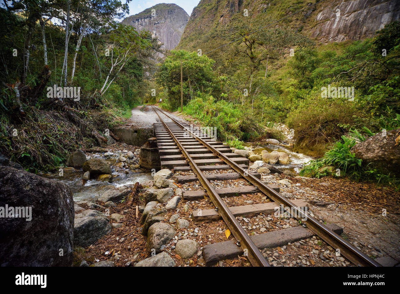 chemin-de-fer-de-machu-picchu-banque-de-photographies-et-d-images