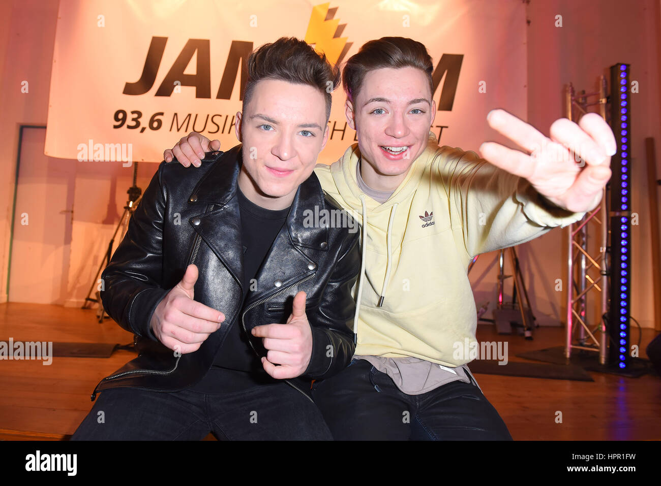 'Die' Lochis effectuer au contre-radio FM, Berlin. Avec : Roman Lochmann, Heiko Lochmann Où : Berlin, Allemagne Quand : 23 Jan 2017 Credit : Rouge/WENN.com Cinnemon Banque D'Images