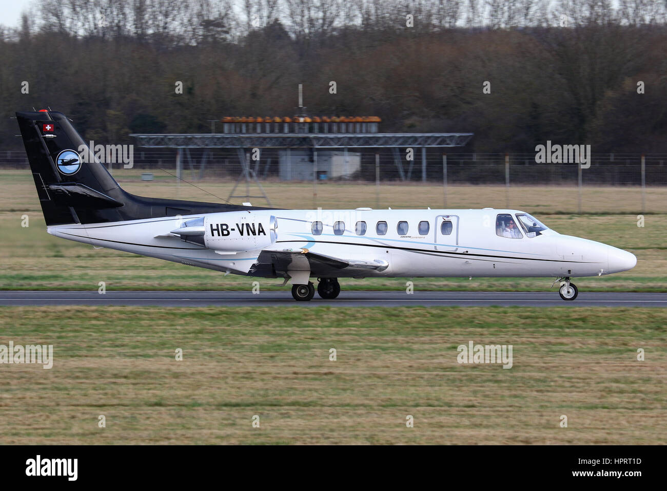 Cessna Citation 560 HB-VNA en partant de l'aéroport de Southampton, UK Banque D'Images