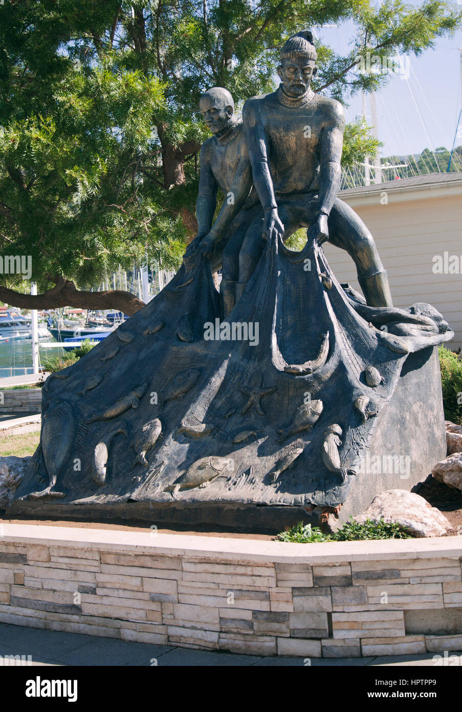 MARMARIS, TURQUIE - 19 octobre 2013 monument aux pêcheurs à Marmaris Banque D'Images