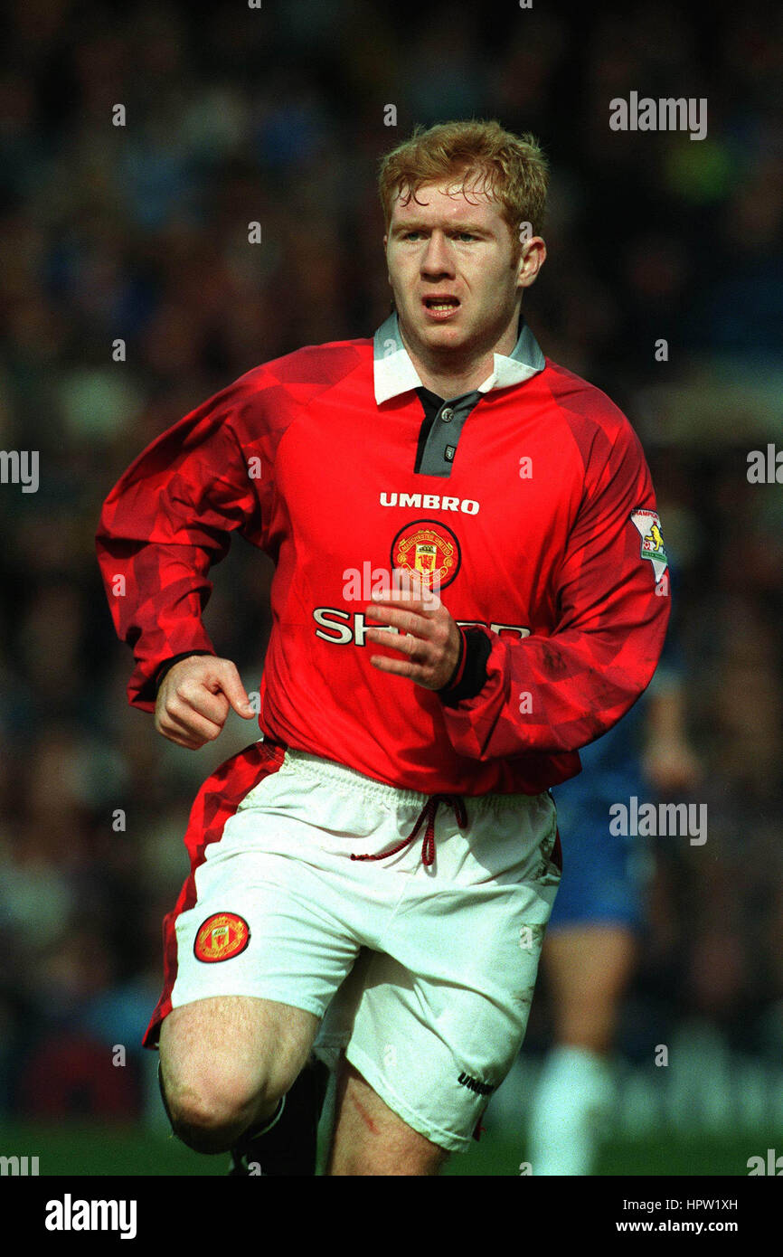 PAUL SCHOLES MANCHESTER UNITED FC OLD TRAFFORD MANCHESTER 18 Janvier 2003 Photo Stock - Alamy
