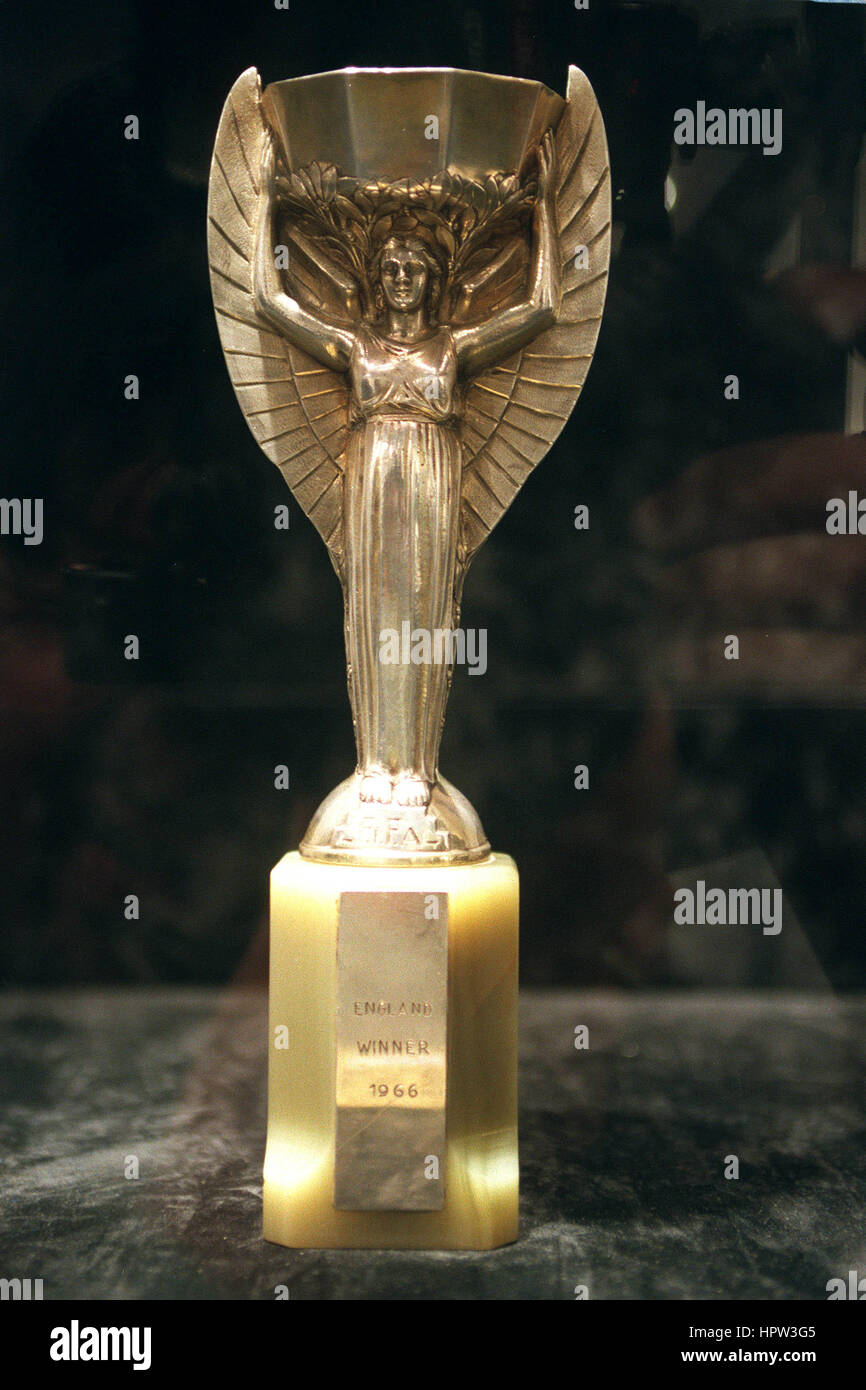 Jules rimet trophy Banque de photographies et d'images à haute résolution -  Alamy