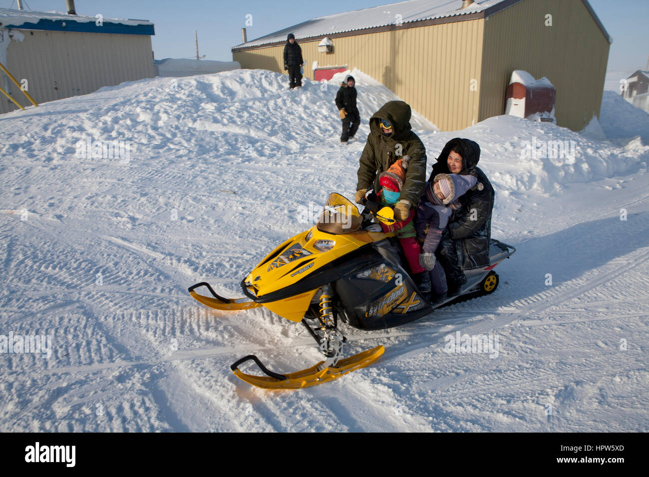 Scooter de neige au pôle nord Banque D'Images