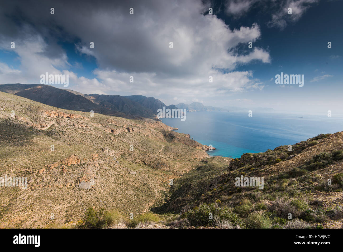 Vue panoramique sur les collines de la côte de Murcie en Espagne Banque D'Images