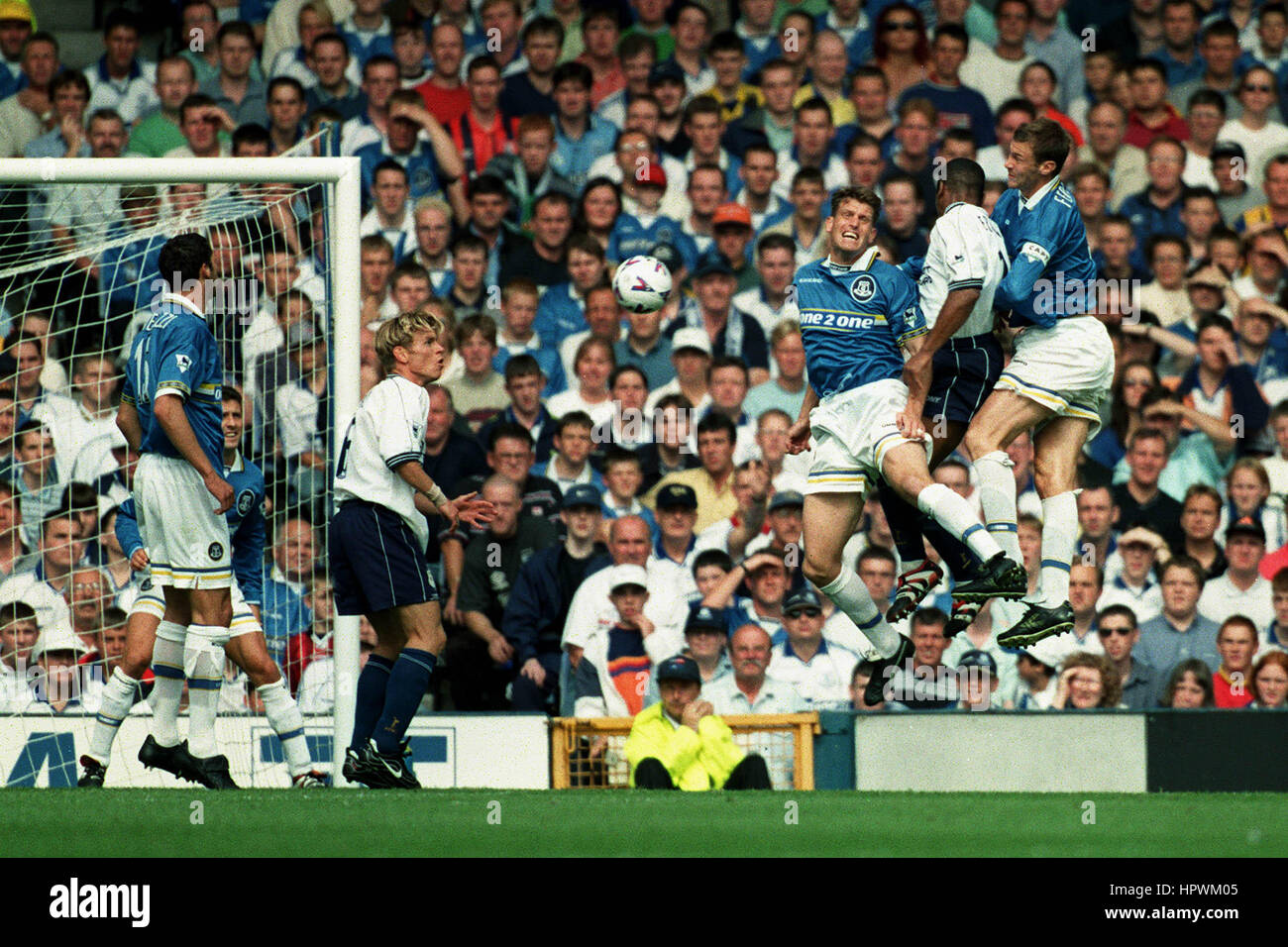 LES FERDINAND EVERTON V Tottenham Hotspur 29 Août 1998 Banque D'Images