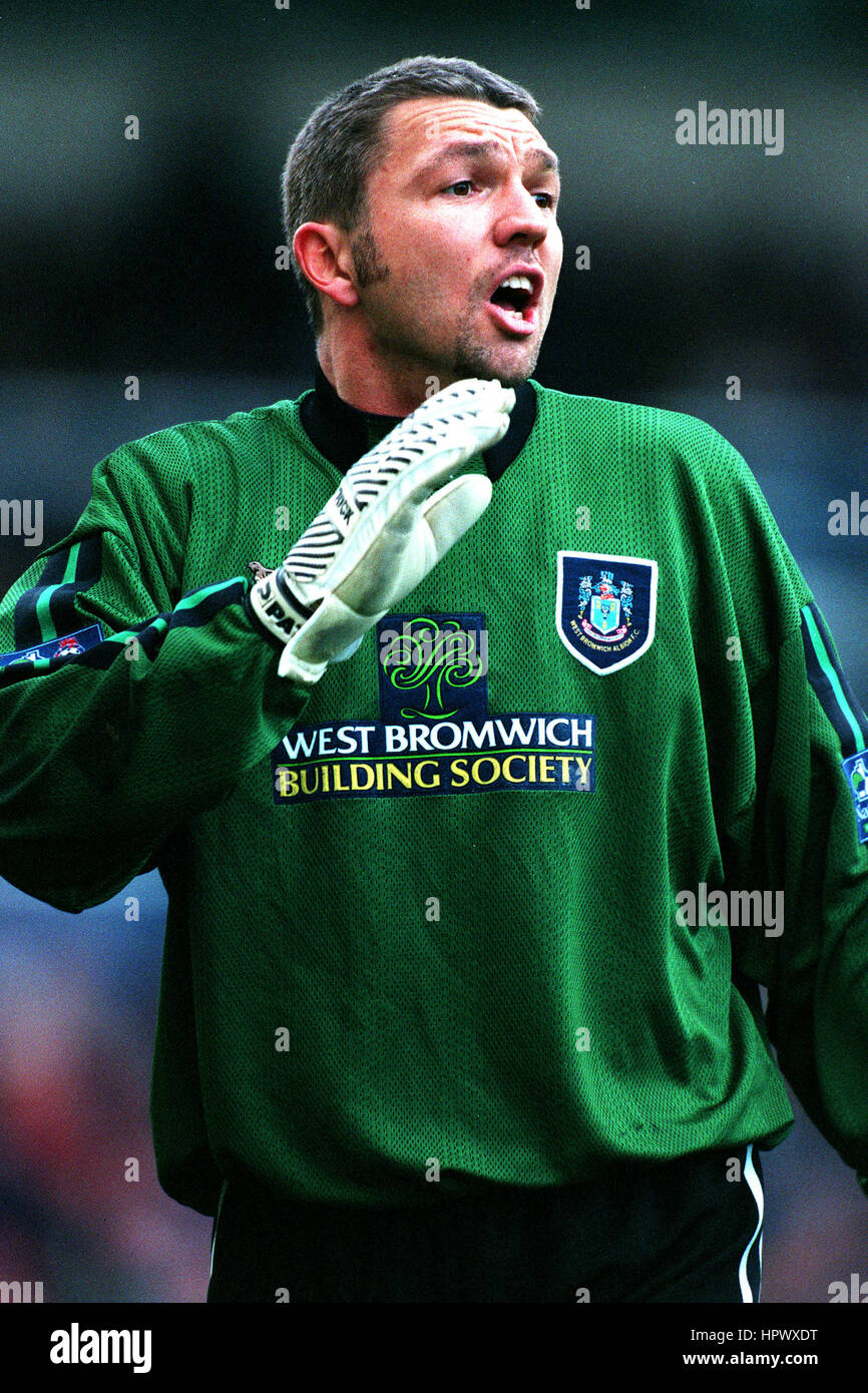 ALAN MILLER West Bromwich Albion FC 29 Novembre 1998 Banque D'Images