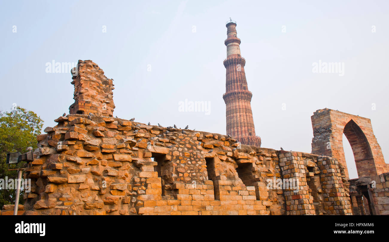 '2017, l'histoire ancienne, Capital Cities, Copy Space, Jour, Delhi, Horizontal, de l'Inde, New Delhi, photographie, Qutub Minar, Grès, Tall - haut, Voyage Banque D'Images