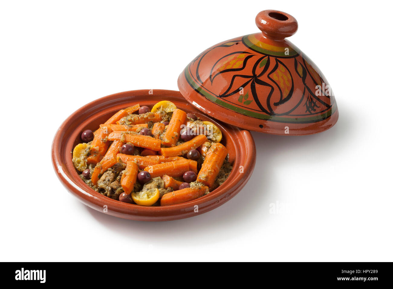 Tajine Marocain De Poulet Carottes Olives Et Citron Pr serv Sur Fond tajine-marocain-de-poulet-carottes-olives-et-citron-pr-serv-sur-fond