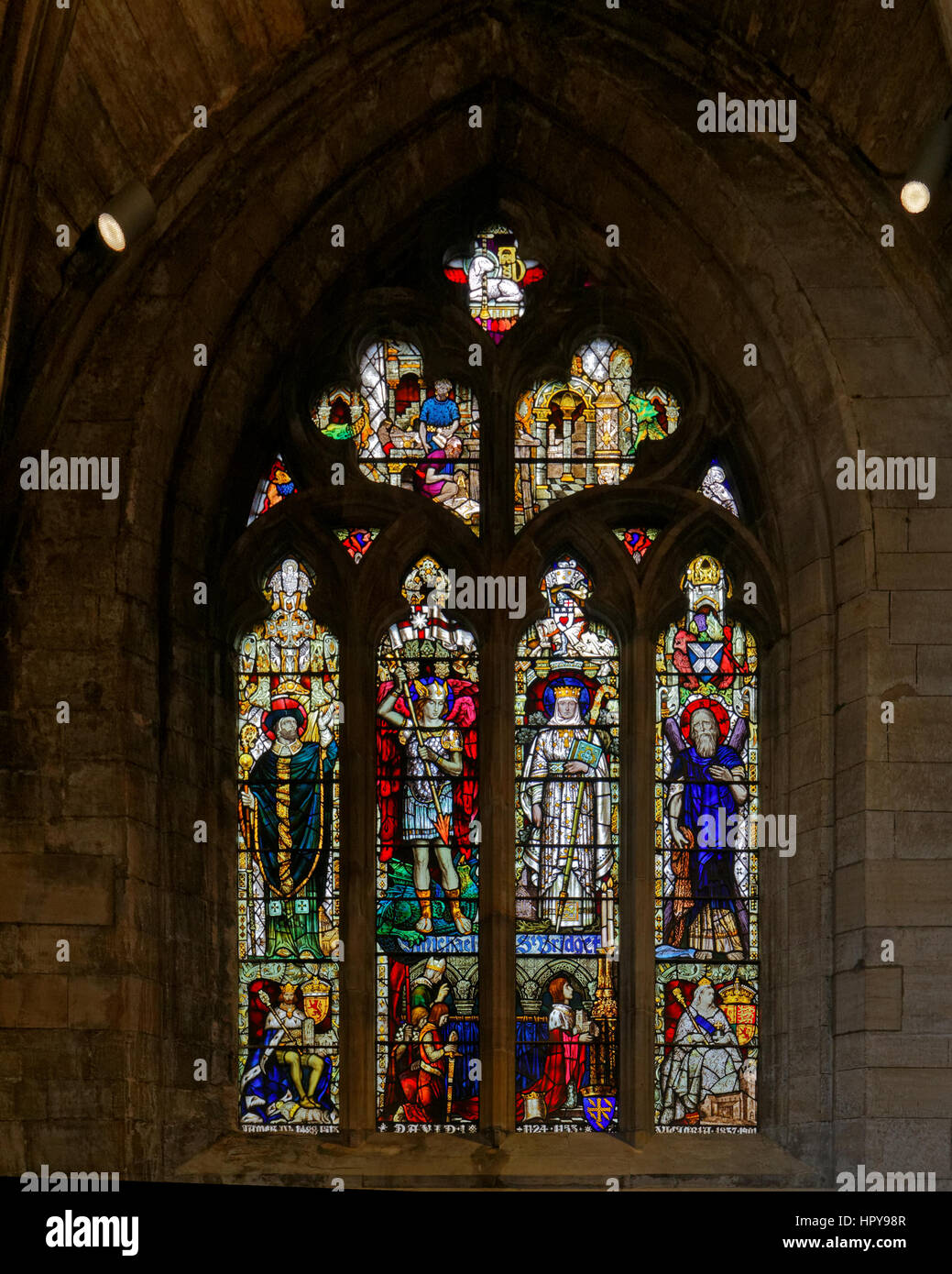 St Michael's Parish Church, vitrail de Linlithgow Banque D'Images