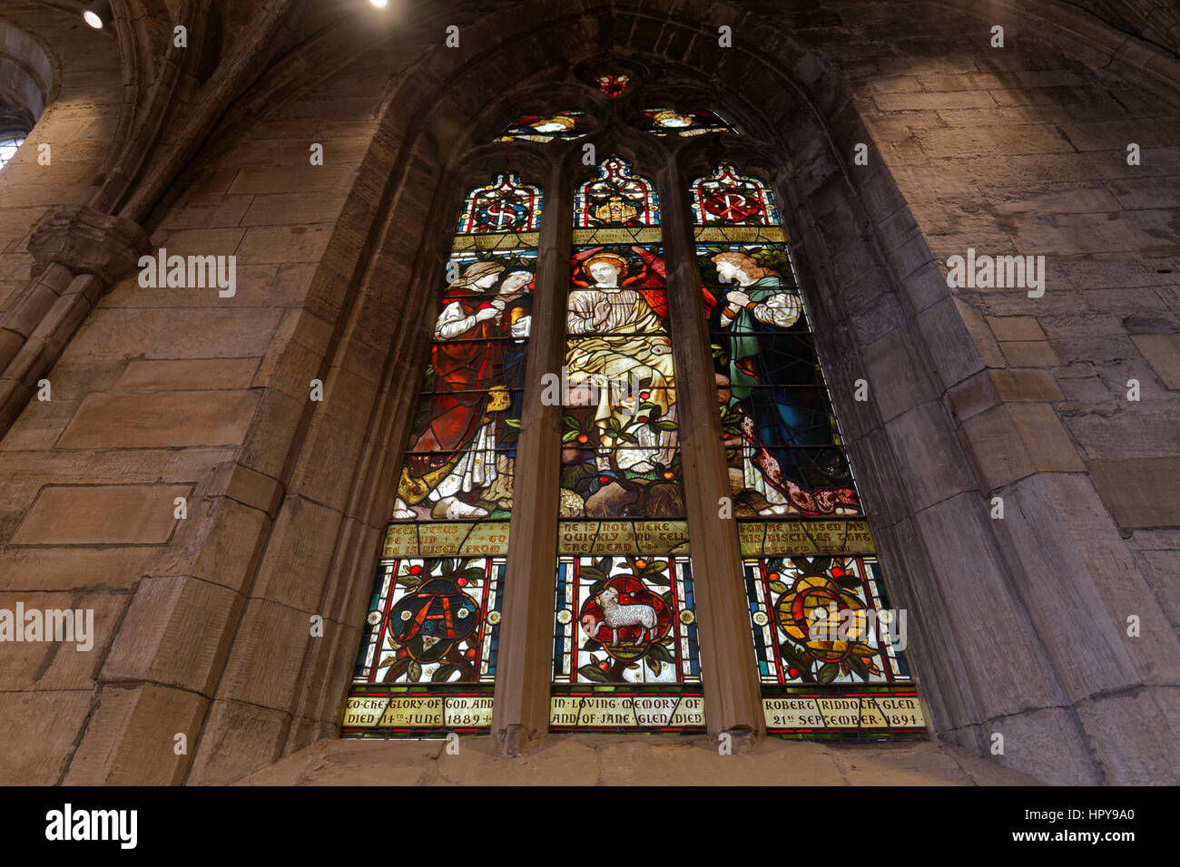 St Michael's Parish Church, vitrail de Linlithgow Banque D'Images