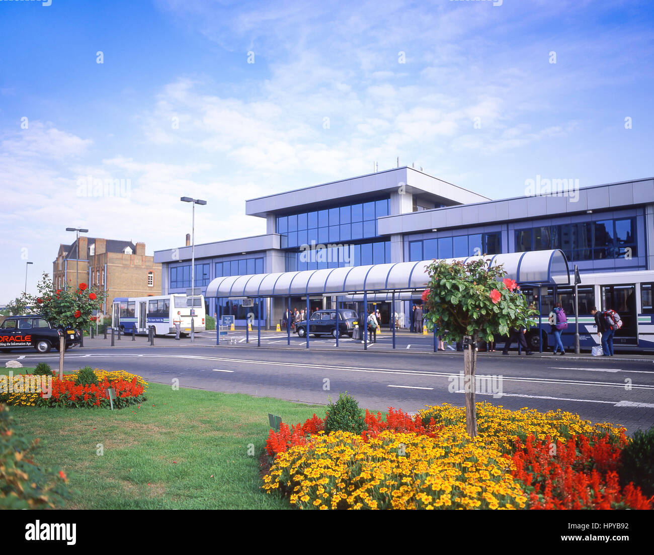 La borne d'entrée de l'aéroport de London City, London, Greater London, Angleterre, Royaume-Uni Banque D'Images