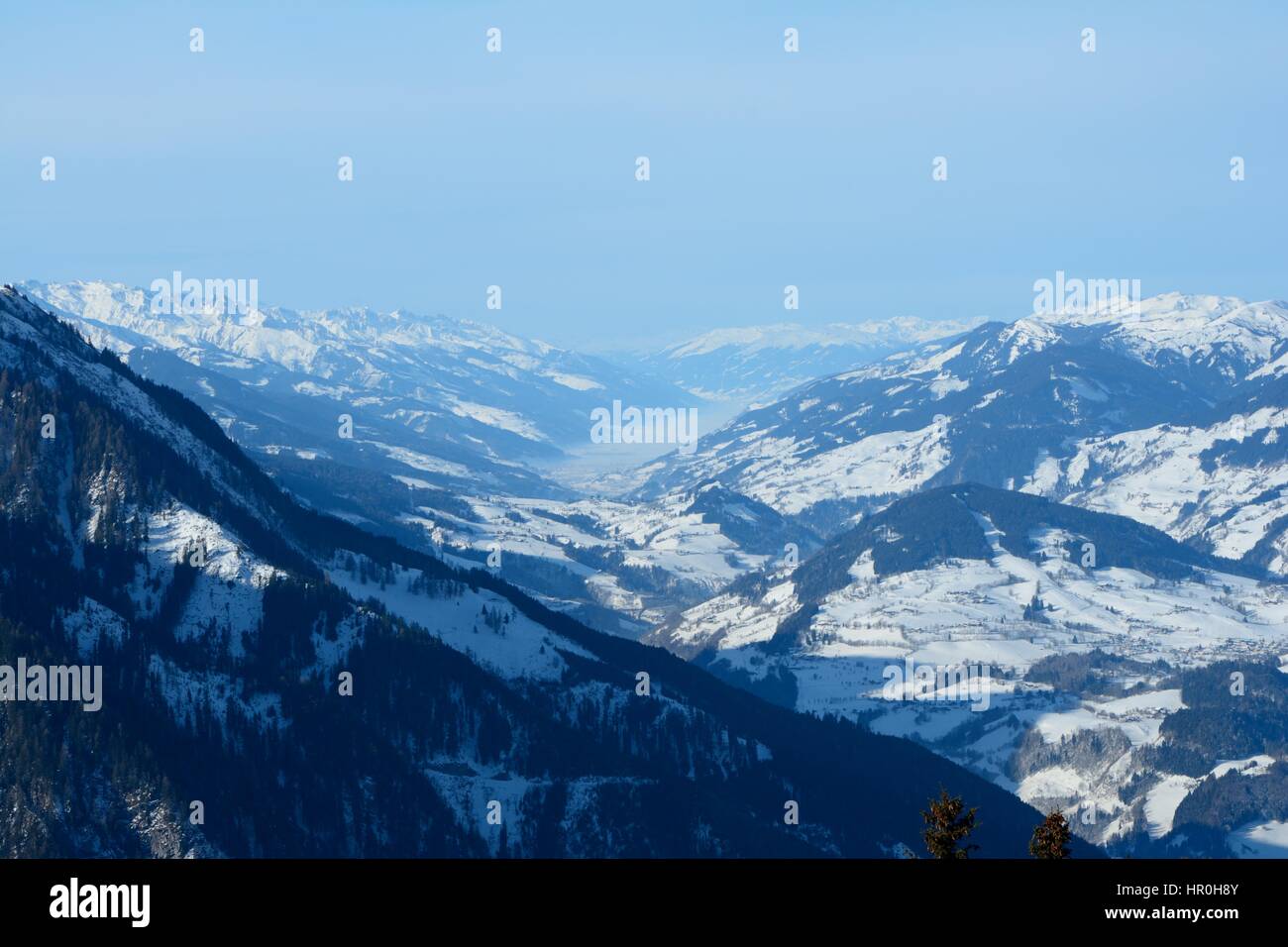 Vallée et les montagnes à proximité Wagrain et Alpendorf dans les Alpes en Autriche Banque D'Images