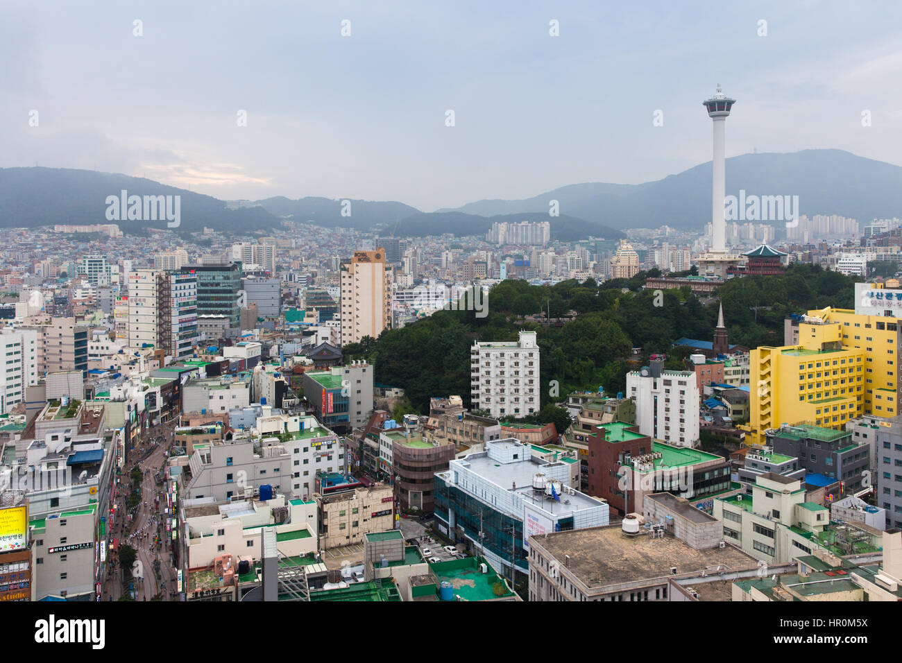 Busan, Corée du Sud - 24 août 2014 : vue sur la ville de Busan Lotte Department Store terrasse d'observation le 24 août 2014, Busan, Corée du Sud. Banque D'Images