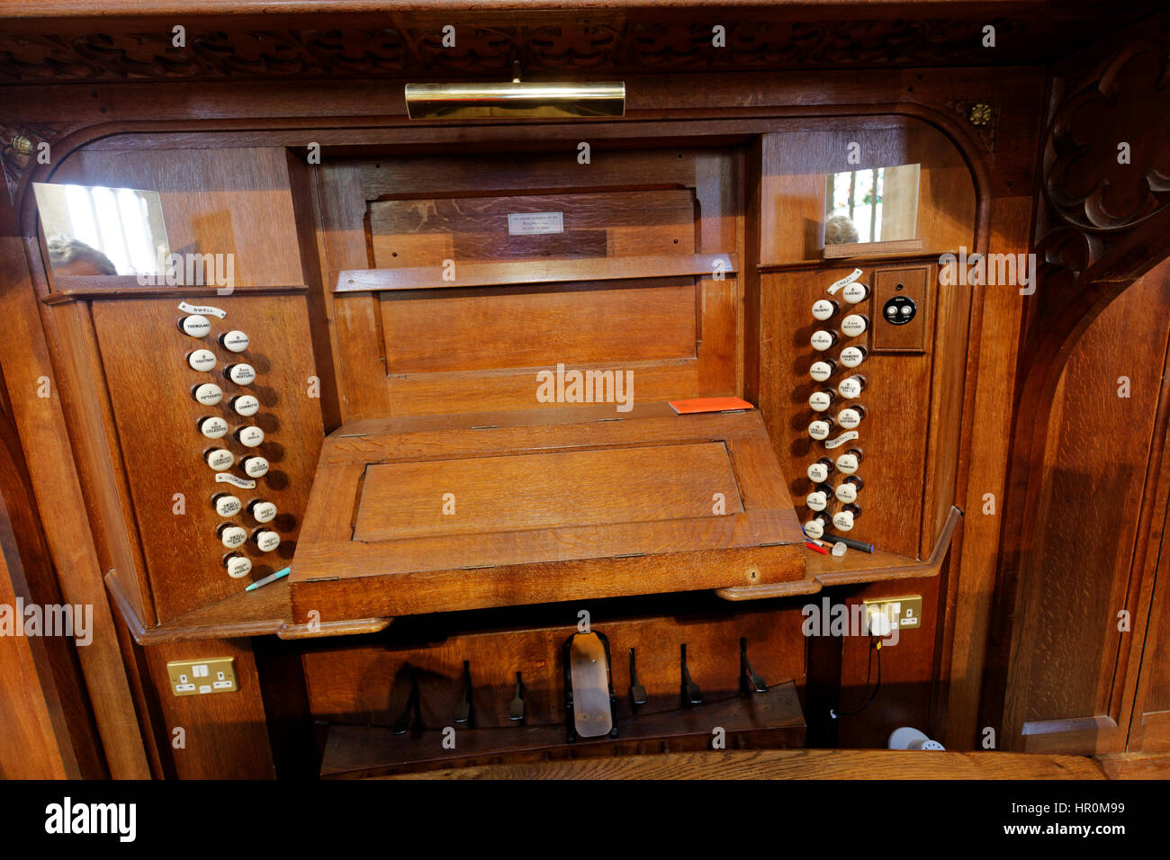 St Michael's Parish Church, Linlithgow orgue construit par Vincent Willis au début des années 1900 Banque D'Images