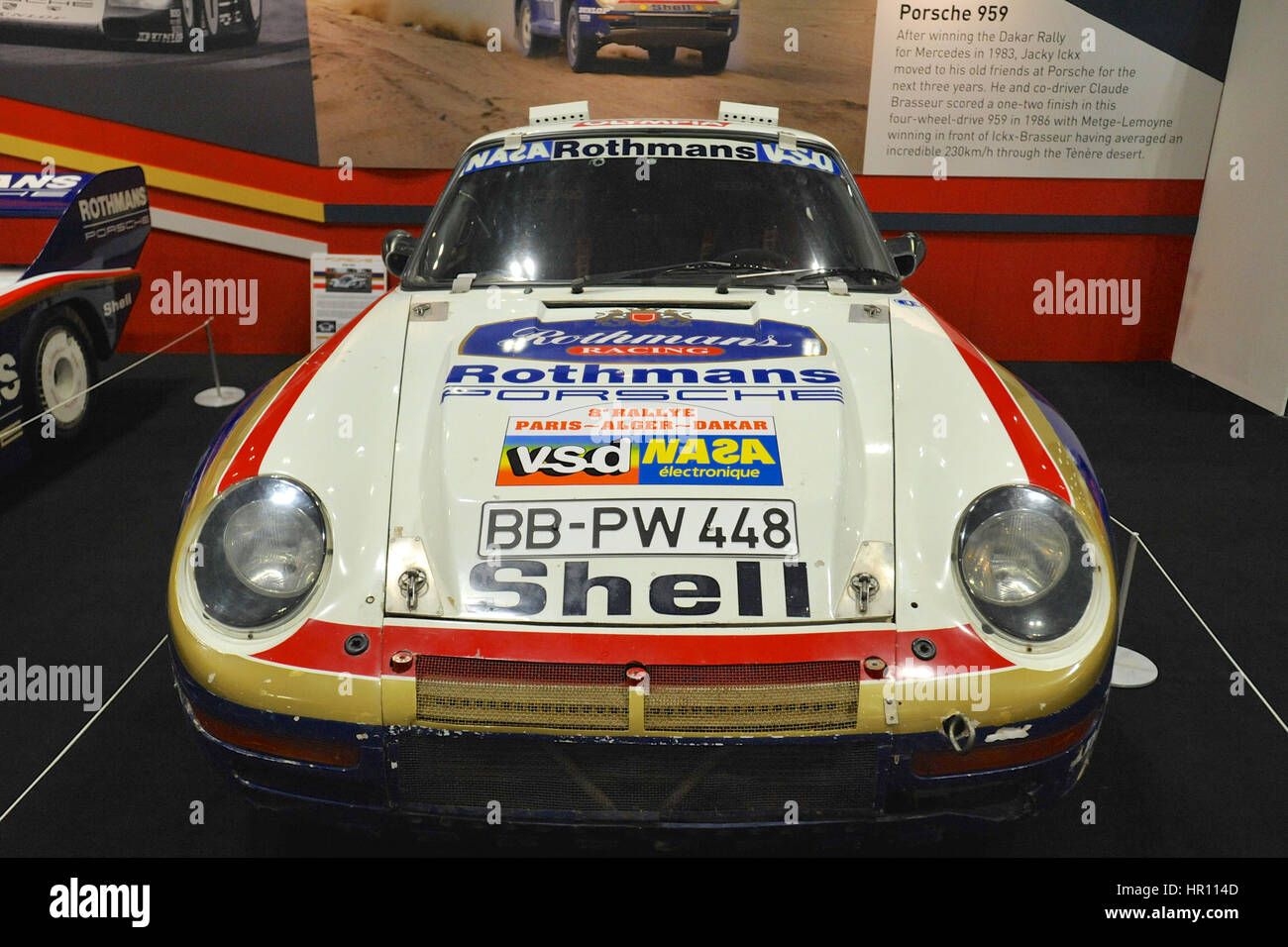 Une Porsche 959 A Conduit Par Jacky Ickx Et Brasseur Dans Le Rallye Dakar 1986 Sur L Affichage A La London Classic Car Show Qui Aura Lieu A L Excel De Londres Plus De