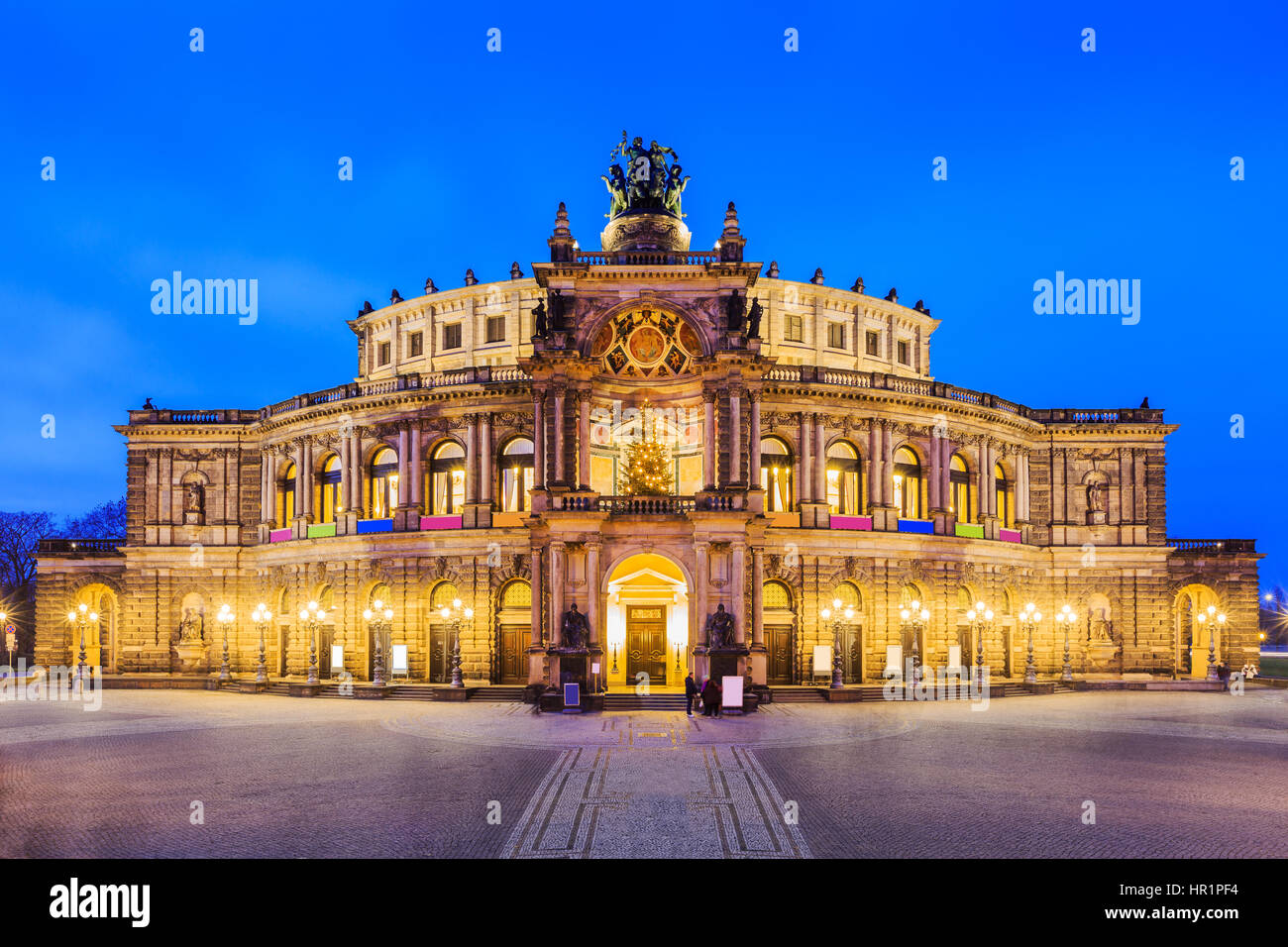 Dresde, Allemagne. L'opéra Semperoper - l'état de la Saxe. Banque D'Images